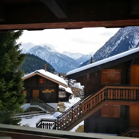 Ferienwohnung Blatten Chalet Alpha 公寓