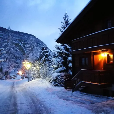 Ferienwohnung Blatten Chalet Alpha *