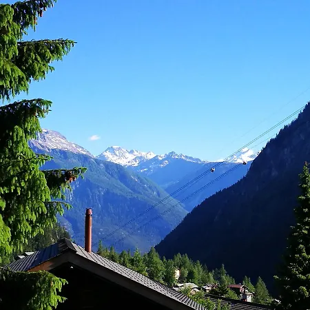 Ferienwohnung Blatten Chalet Alpha *